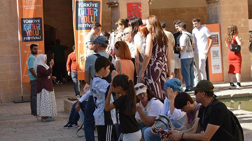 Mardin'de festival coşkusu! Oteller, misafirhaneler ve konuk evleri dolup taştı