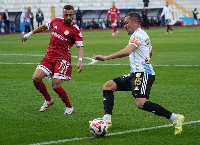 Erzurumspor FK-Ümraniyespor maçında 3 puan 2 golle geldi