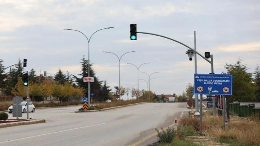 Sürücüler dikkat: Eskişehir'de 14 trafik ışığında aktif hale getirildi