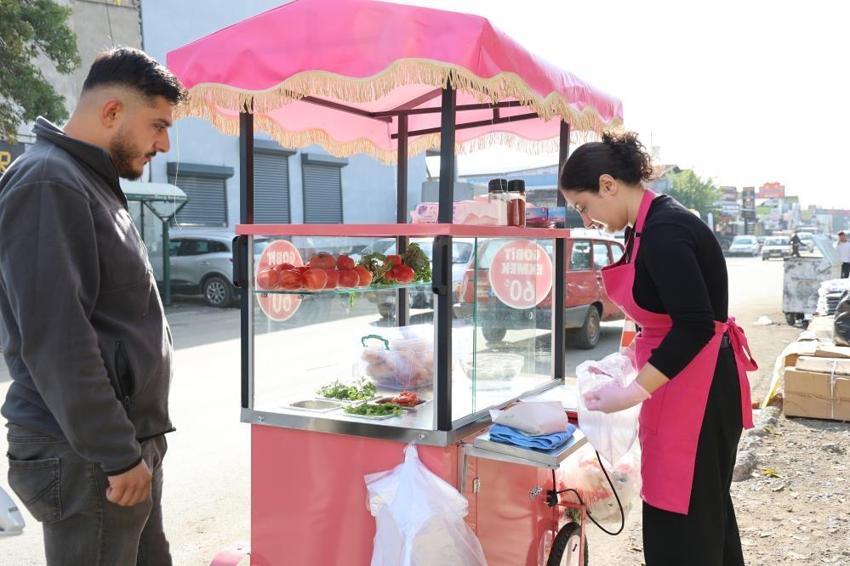 Elazığ'da 20 yaşındaki genç kız sanayinin ortasında açtı: Çok merak ettim, ilk kez görüyorum