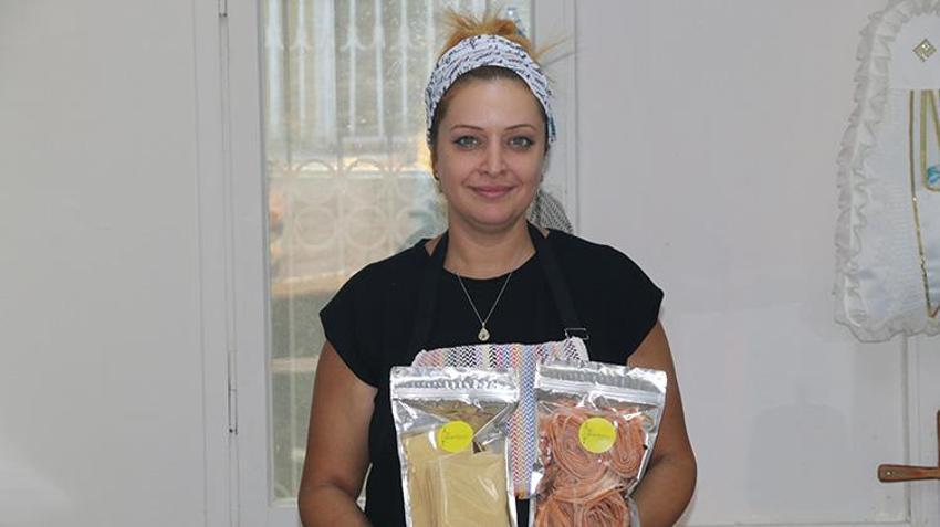 Evinin mutfağında başladı, bakanlıktan aldığı destekle kendi imalathanesini açtı! Çocukluk hayalini gerçeğe dönüştürdü