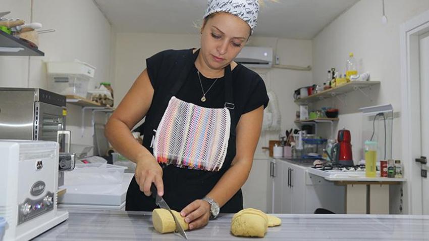 Evinin mutfağında başladı, bakanlıktan aldığı destekle kendi imalathanesini açtı! Çocukluk hayalini gerçeğe dönüştürdü