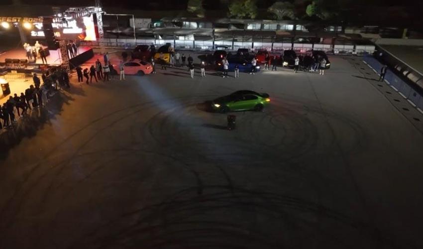 Gaziantep Şehitkamil'de modifiye araç tutkunları buluştu! Drift gösterileri nefesleri kesti