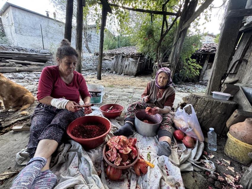 Antalya'da tencereler kaynamaya başladı! Geleneksel yöntemlerle üretilip 600 liraya satılıyor