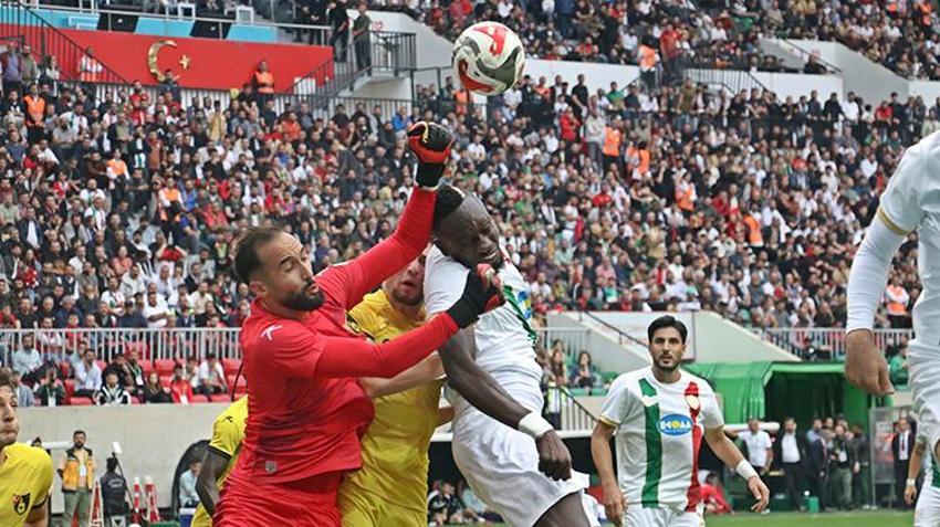 Amedspor sahasında 1 puana razı oldu! Rakipten övgü dolu sözler: 'Amedspor Süper Lig'de olmayı hak ediyor'