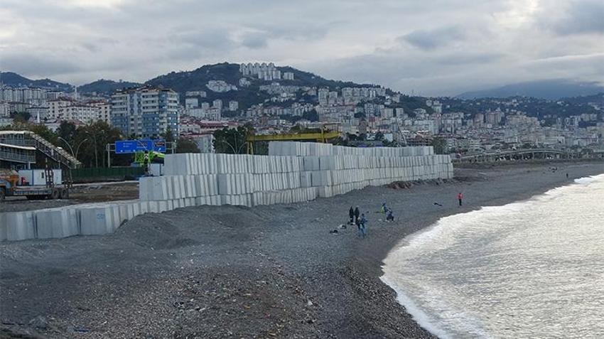 Faroz Limanı'nı dev dalgalardan korumak için harekete geçildi! 21 tonluk beton bloklar dökülüyor
