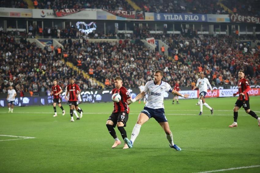 Gaziantep FK, Fenerbahçe maçına kilitlendi! Burak Yılmaz'ın takımı Süper Lig'e damga vurdu
