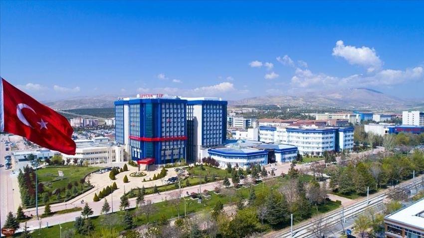 İlkokul mezunu olmak yetiyor! Üniversiteye 13 sürekli işçi alınacak: Şartlar belli oldu