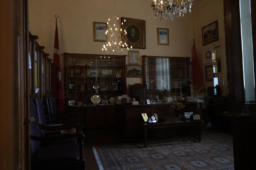 Milyonluk analizle ortaya çıktı: Tarihi Fener Rum Okulu'nda şok eden gerçek!