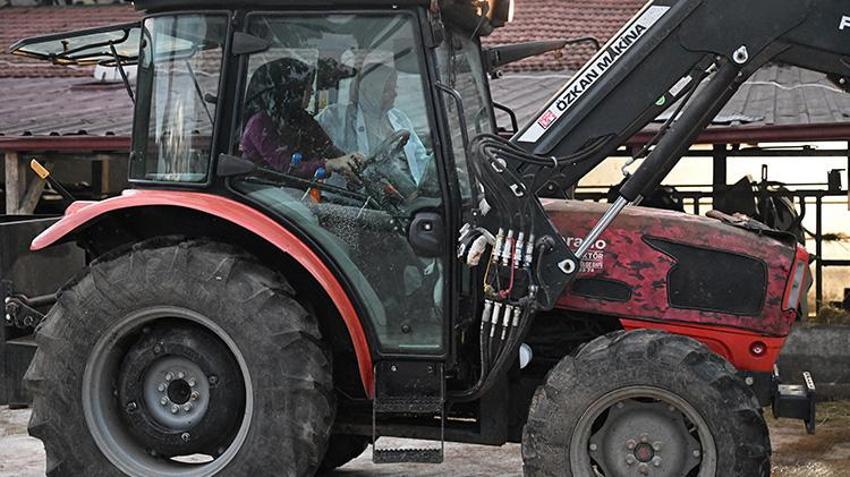 Düzceli genç kadının ilham veren başarısı! Bir inekle başladı, 5 yılda dev bir tesis kurdu