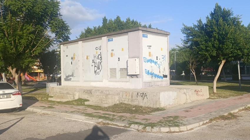 Dolandırıcıların sazan sarmalı yöntemi emekli polisin dikkati sayesinde bozuldu! Birbirlerini de dolandırmışlar
