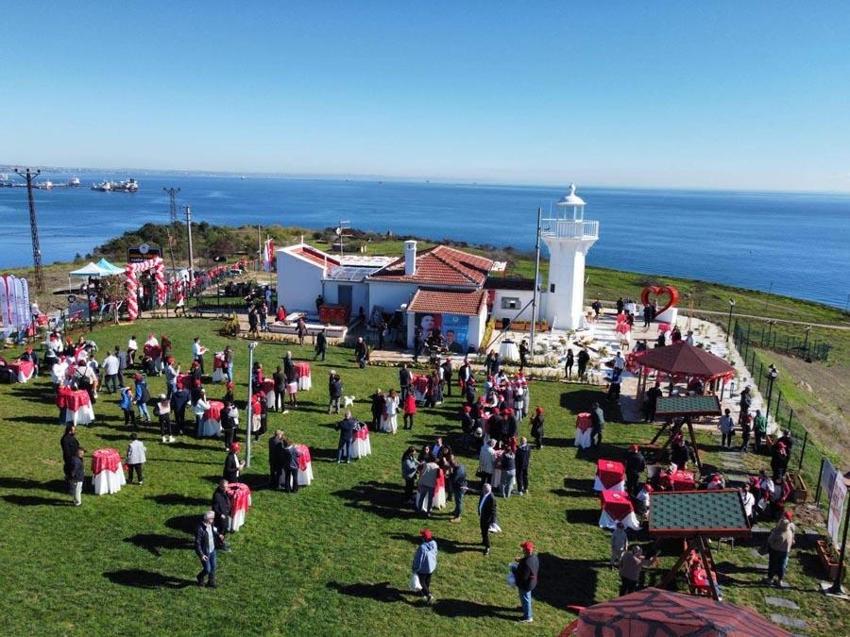 Tekirdağ Marmaraereğlisi'nde restore edilen 168 yıllık deniz feneri törenle açıldı