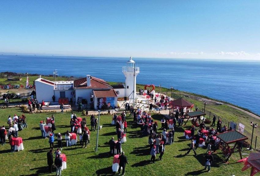 Tekirdağ Marmaraereğlisi'nde restore edilen 168 yıllık deniz feneri törenle açıldı