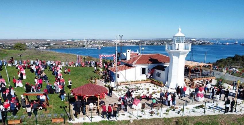 Tekirdağ Marmaraereğlisi'nde restore edilen 168 yıllık deniz feneri törenle açıldı