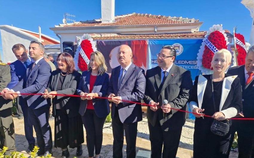 Tekirdağ Marmaraereğlisi'nde restore edilen 168 yıllık deniz feneri törenle açıldı