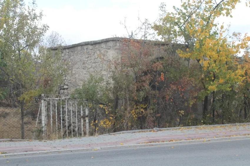 Konya'nın merkezinde gizli su hazinesi bulundu! Gizemli yapı mezarlığın yanında ortaya çıktı