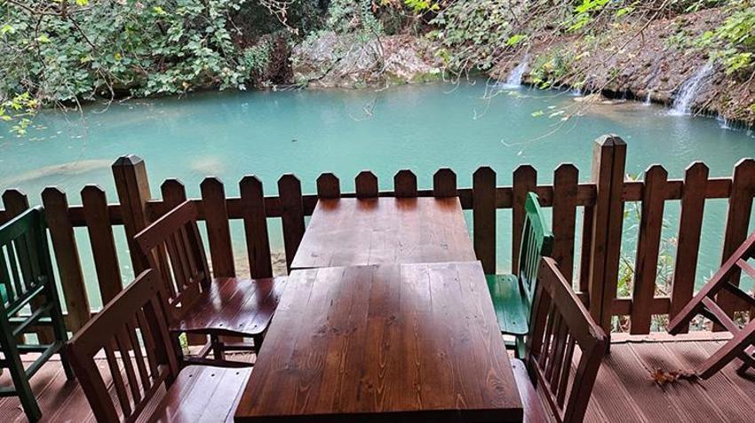 Antalya'da Kenan Evren için yaptırılan 'gizli köşk' konumuyla göz kamaştırıyor! Yıllardan beri kafe olarak kullanılıyor