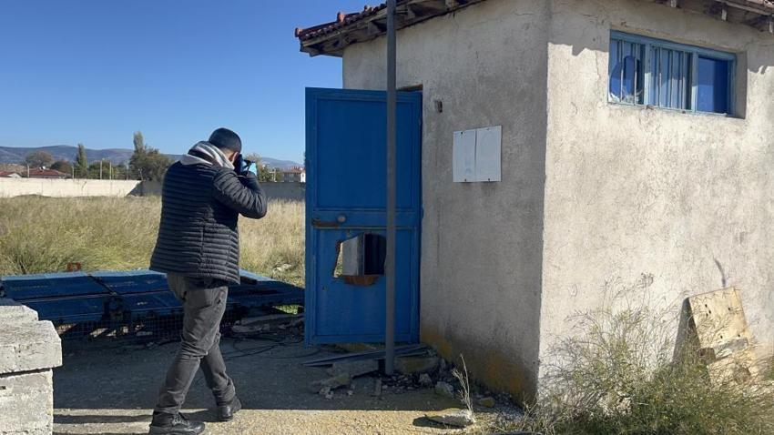 ESKİ tesislerinde büyük şok! Metal kapıyı delip girdiler: Her şeyi götürdüler