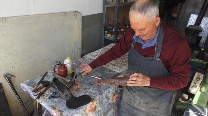 Babasının mirası onu meslek sahibi yaptı! 55 yıldır bu işi yapıyor, Kayseri'de sadece o kaldı