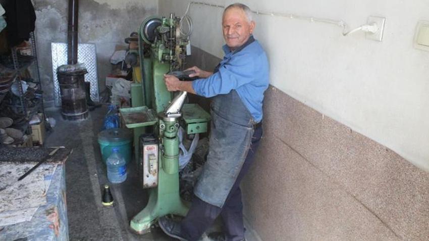 Babasının mirası onu meslek sahibi yaptı! 55 yıldır bu işi yapıyor, Kayseri'de sadece o kaldı