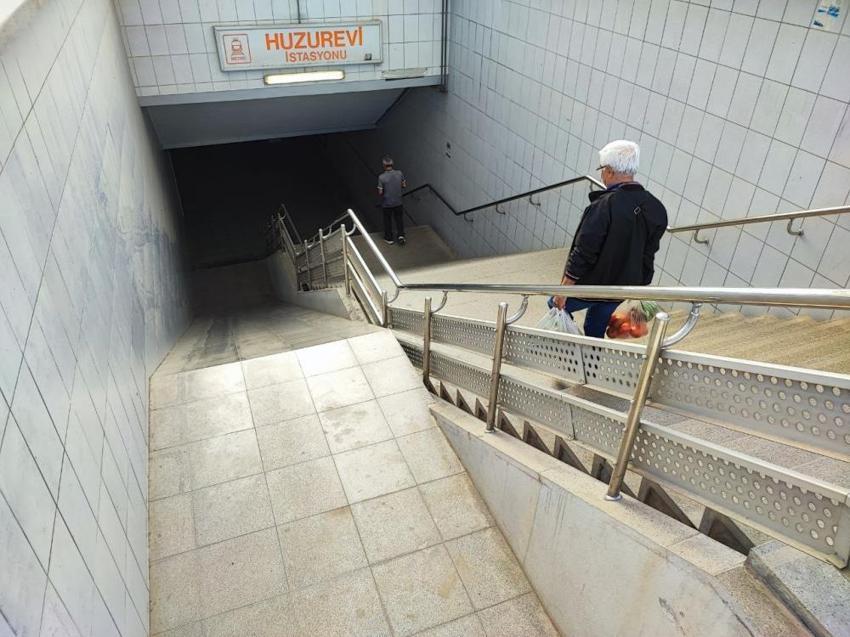 Sadece yeri var: Adana'da inşaatı biteli 16 yıl oldu ama çilesi bitmedi! Vatandaşlar mağdur,