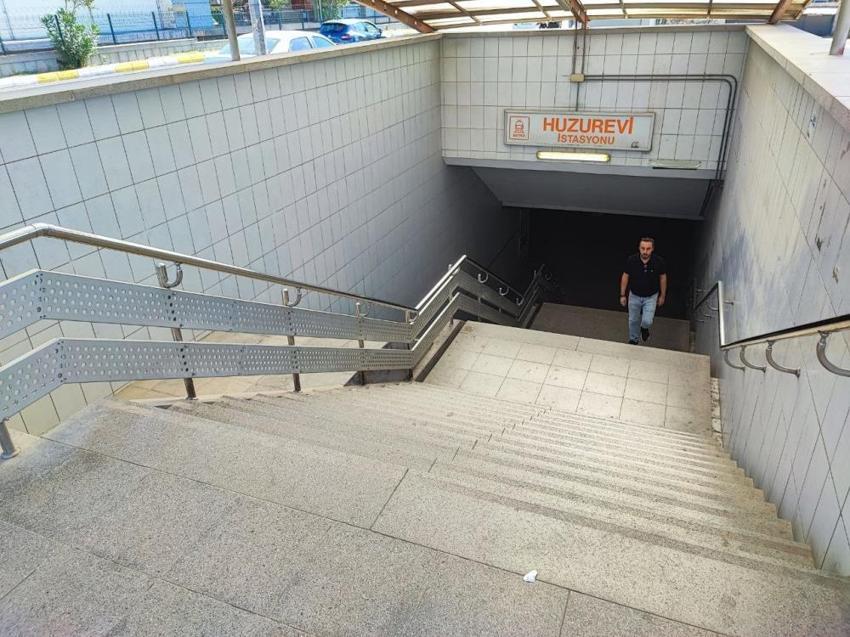 Sadece yeri var: Adana'da inşaatı biteli 16 yıl oldu ama çilesi bitmedi! Vatandaşlar mağdur,