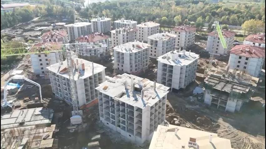 Çarşamba’nın en büyük konut projesi hızla yükseliyor! Kuralar çekildi, alıcılar belli oldu