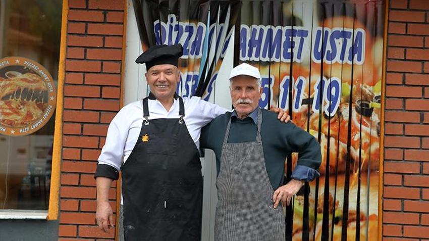 Emekli olduktan sonra Çorum'da köyüne taş fırında pizzacı açtı, 'tutmaz' dediler, çevre illerden adını duyan geldi!