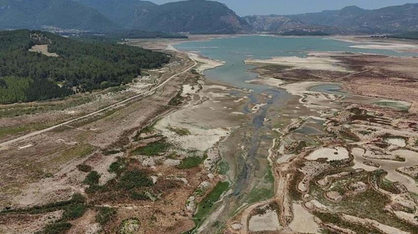 İzmir’de su krizi büyüyor! Kesintiler 15 Kasım’a kadar uzatıldı
