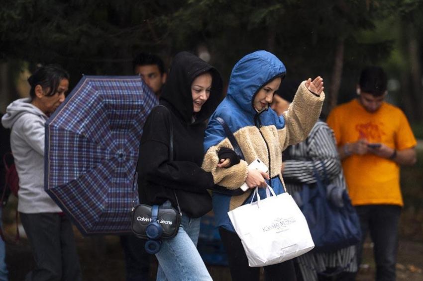Adana, Bursa, Konya, Malatya, Van ve Gaziantep'te hafta sonu havalar nasıl olacak? Meteoroloji son hava durumu raporunu açıkladı