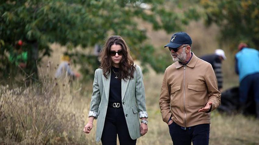 Memleketlerine dönüp çorak arazi satın aldılar! Ektikleri ürünle hayatları değişti: Şimdi 20 ülkeden sipariş yağıyor