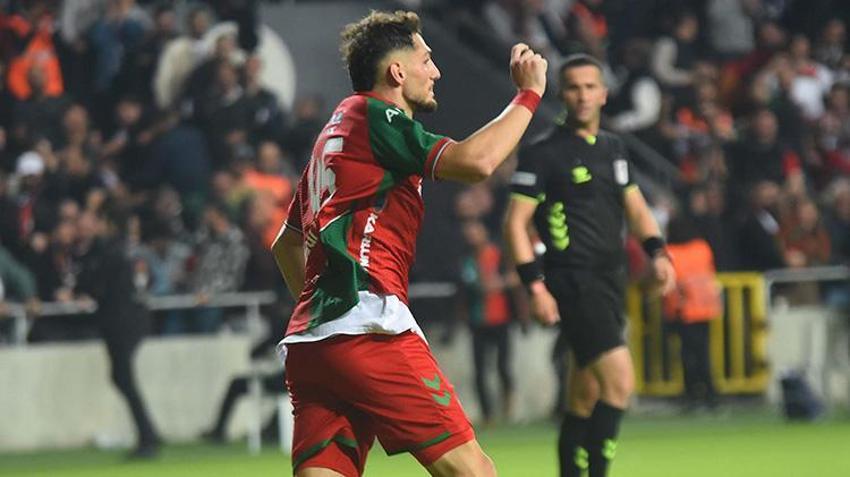 Karşıyaka zirveyi bırakmadı! İzmir temsilcisi 3'üncü Lig'den kurtulmak için umutlarını artırdı