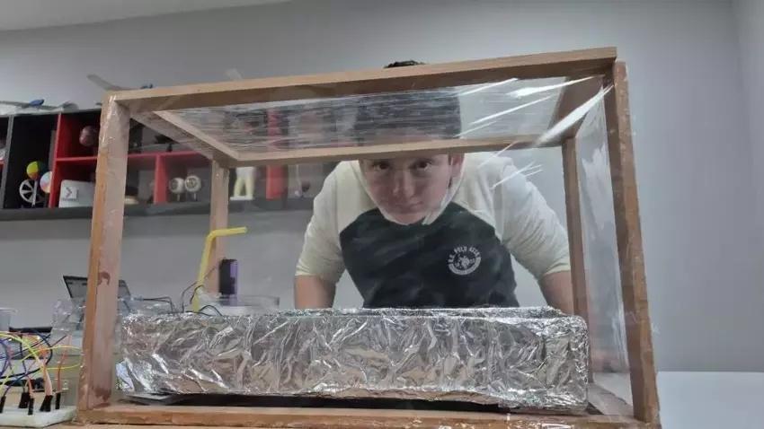 Düzce'de 11 yaşında tarımda devrim yaratan sistemi geliştirdi! TÜBİTAK birinci seçti