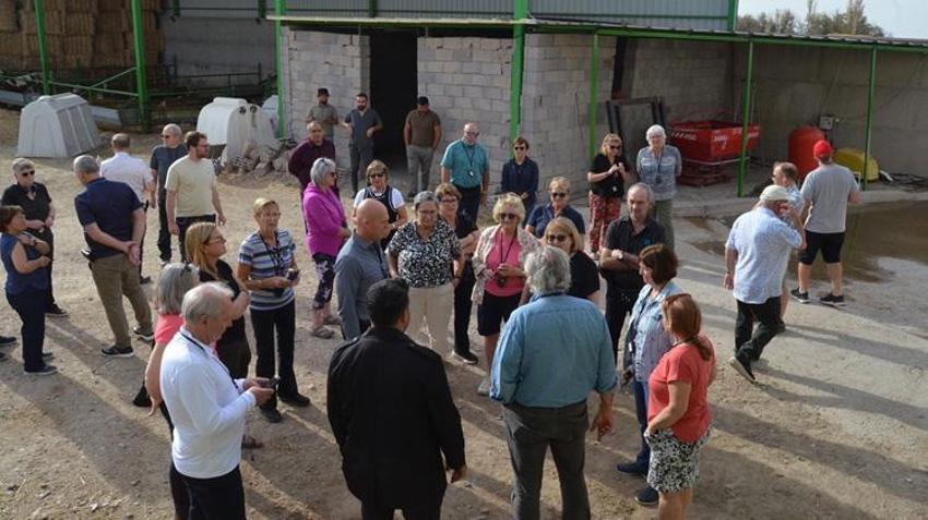 Kanadalı çiftçiler Aksaray'a gelip öğrendi! Türk çiftçilerinin aldığı verimi duyunca şaşkına döndüler!