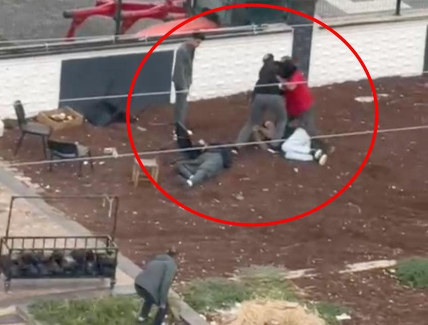 Diyarbakır'da kasap dükkanında silahlı dehşet! 2 kişinin öldüğü kanlı olay kameralarda