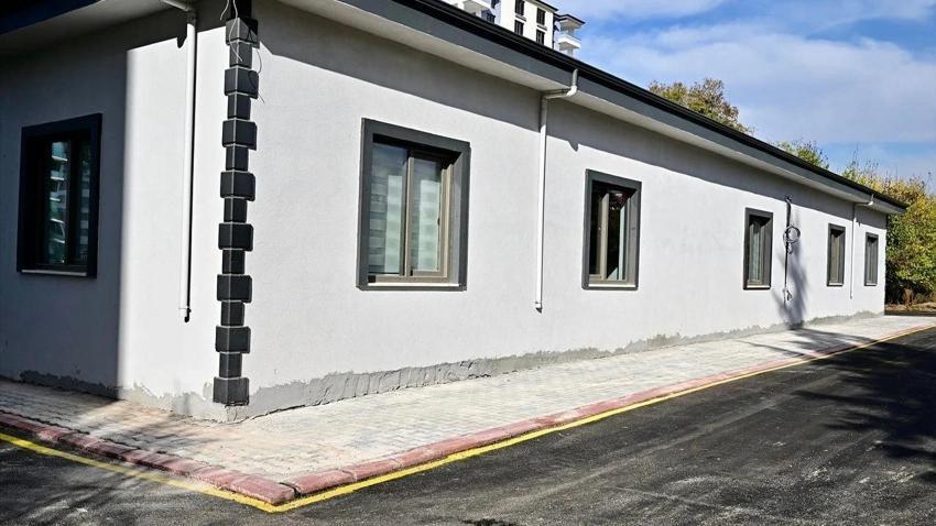 Malatya'da 2 tane yapıldı: Mahalleli önünden geçtikçe şükrediyor