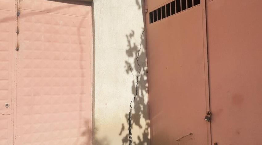 Isparta'da 1 metre derinlikte oluştu! Şehirde ilk kez oldu: Evin bahçesi korkutuyor