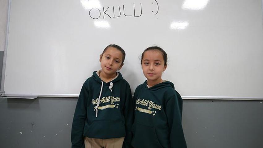 Muş'ta bu okulda 1742 öğrencinin 42'si ikiz! Öğretmenler yerlerini değiştirerek isimlerini ezberliyorlar