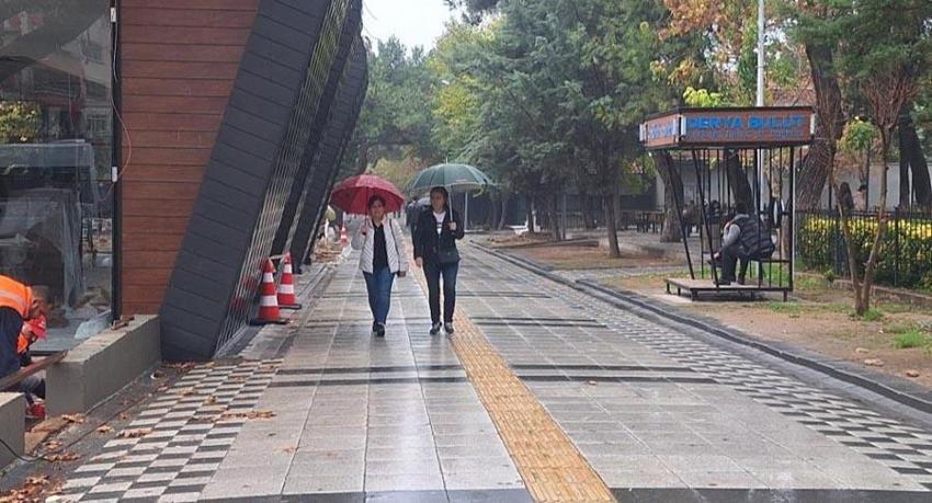 Meteoroloji İstanbul başta olmak üzere 13 ili uyardı: Yağmur, gök gürültülü sağanak yağış, sis ve pus etkili olacak