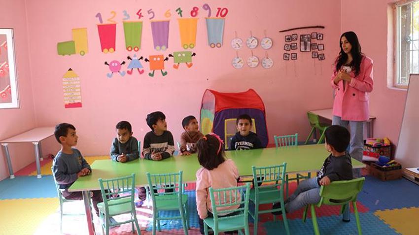 Hakkari'de bu köyde herkesin soyadı aynı: Karışıklık olmasın diye lakaplarıyla hitap ediyorlar!