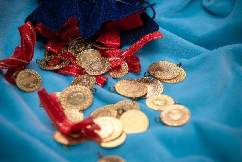 Altın tarihi rekorlar kırarken, gümüş ve değerli metaller yeni yatırım aracı haline geldi