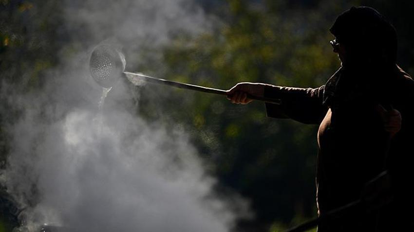 20 dönüm araziye ekti, yılda 1 ton üretmeye başladı! Düzceli kadın girişimci KOSGEB desteğiyle dünyaya açıldı: Yurt dışından sipariş yağıyor