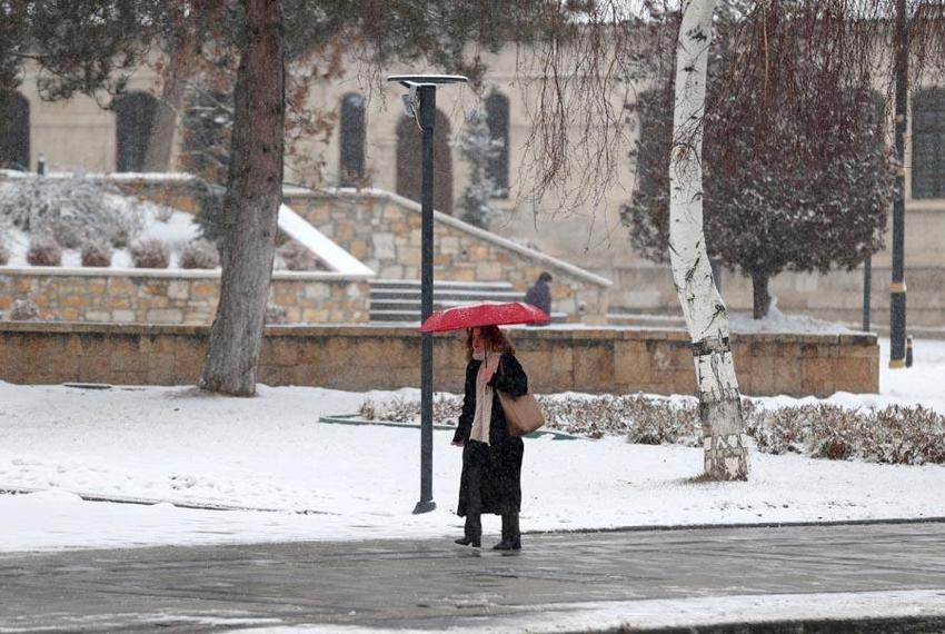 Kar yağışı ve gök gürültülü sağanak yağış uyarısı! Meteoroloji illeri açıkladı, Prof. Dr. Orhan Şen tarih verdi