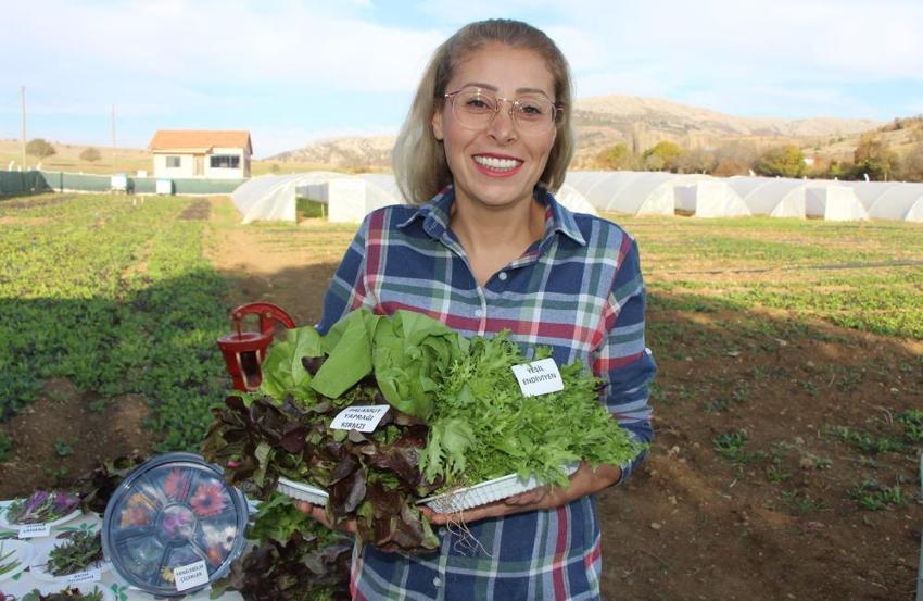 5 yıl önce her şeyi İstanbul'da bırakıp köyüne döndü! 24 ülkeden toplayarak üretime başladı! Satışlar uçtu