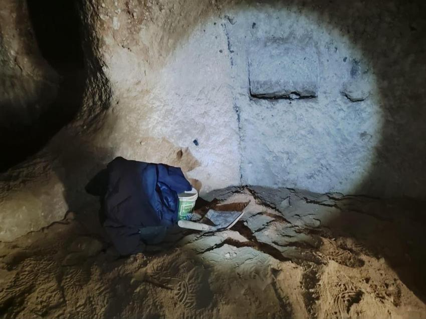 Kazıyı aniden bıraktılar: Nevşehir'de yer altından çıktı! Jandarma olay yerinde şaşırdı