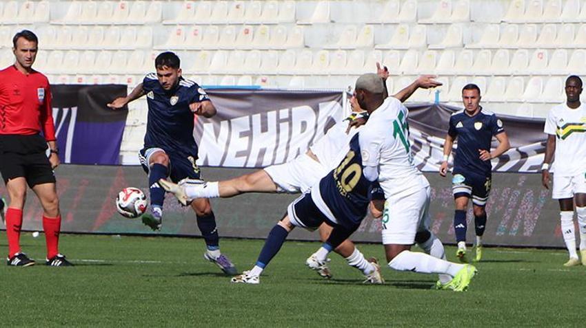 Erzurumspor, Erokspor maçında kazanan çıkmadı! Maç öncesi duygulandıran hareket