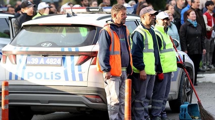Türkiye'de saat 09.05'te sirenler çaldı hayat durdu! Yurttan 10 Kasım manzaraları