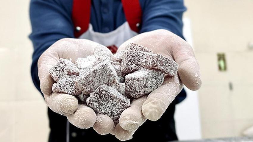 Edirneli usta acı ile tatlıyı birleştirdi! Ciğerin yanında servis ediliyor: Yeni ürünün adı 'dünya hali'