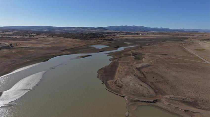 Sular çekildi tarih ortaya çıktı! İşte 11 gözlü köprünün sırrı