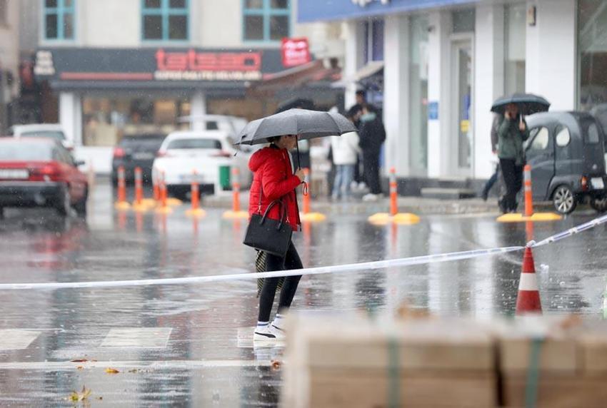 Meteoroloji hava durumu raporuyla 34 ili uyardı: Gök gürültülü sağanak yağışlar etkili olacak